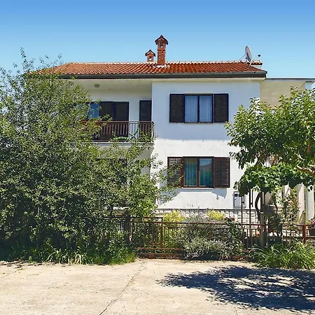 Apartment Beautiful In With Wifi Umag